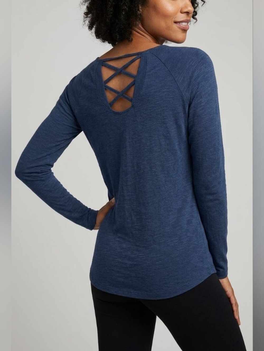 Apana Long SleeveTee Shirt Lattice Back Heathered Blue Medium